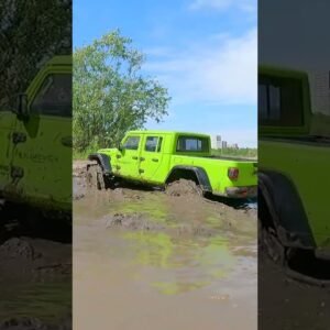 RC Jeep Gladiator vs FLOODED River! 🌊