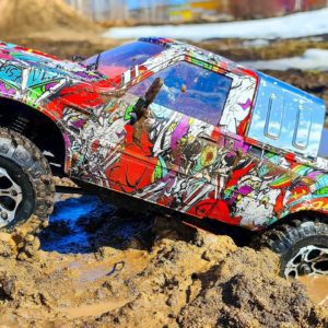 Toyota HiLux 4x4 MUD Racing Extreme