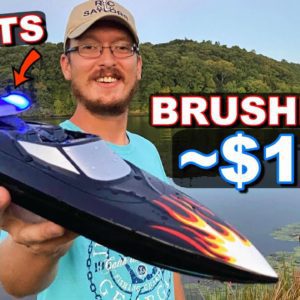 INSANE RC SPEED BOAT w/ LIGHTS & BRUSHLESS MOTOR!!! - Eachine EBT04 RTR - TheRcSaylors