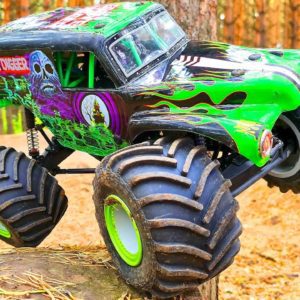 Monster Truck Grave Digger Back Flip, Jumps, Racing, Crashes, Action – RC Losi LMT