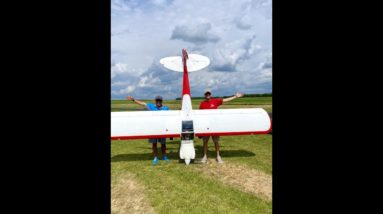 GIANT SCALE RC Plane