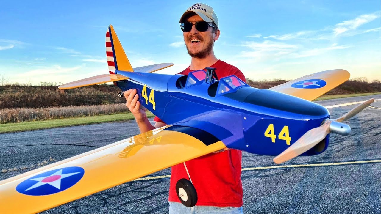 Hangar 9 Fun Scale PT-19 BALSA Wood RC Plane - 56.5
