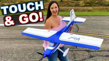 BEST RC Airplane to Learn How to Fly EVEN BETTER! - E-Flite Valiant