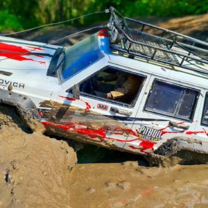 RC Car MUD OFF Road Extreme Challenge 4x4 — Axial SCX10ii JEEP Cherokee
