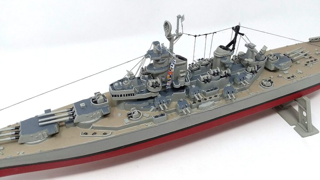 Atlantis USS Iowa Big Battleship Plastic Model Kit 1/535 Toy and Hobby
