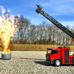 $42 Water Blasting Canon RC Fire Truck Squirts Real Water!!!