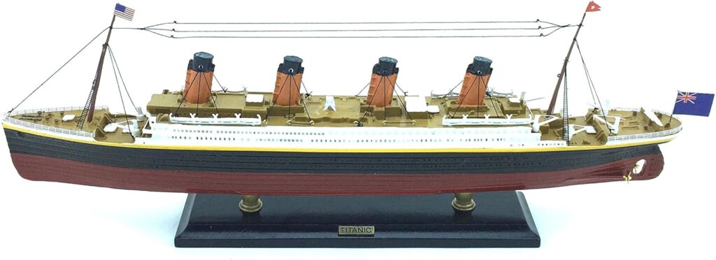 LK Titanic Limited Model Cruise Ship 15 NOT A KIT