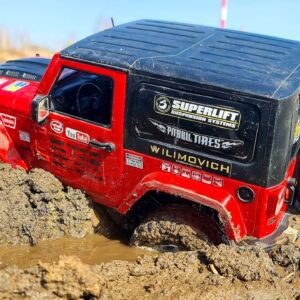 Mud Pit Mayhem: RC Nissan Patrol vs. RC Jeep Wrangler Epic Battle!