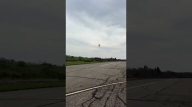 2 minutes of touch and goes on the new Habu. #touchandgo #flight #aviation #jet #eflitehabu