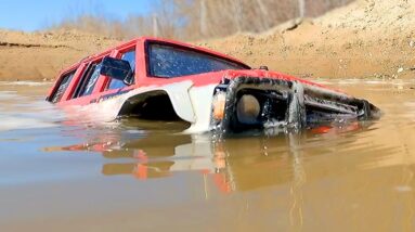 RC CARS! Extreme Sand & Water Challenge 💥 Sinking & Winch Rescue!