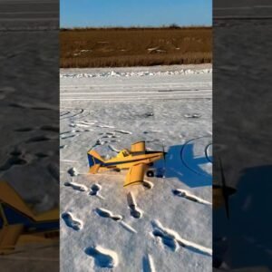 You Don’t See THAT Every Day! Air Tractors Flying in the SNOW!! #thercsaylors