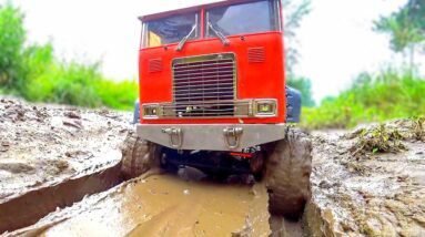 RC Trucks vs ICE & MUD! 😱 Custom 6x6 Globe Liner RC Trucks Off-Road